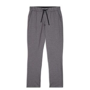 NWT- Lululemon on the fly pant